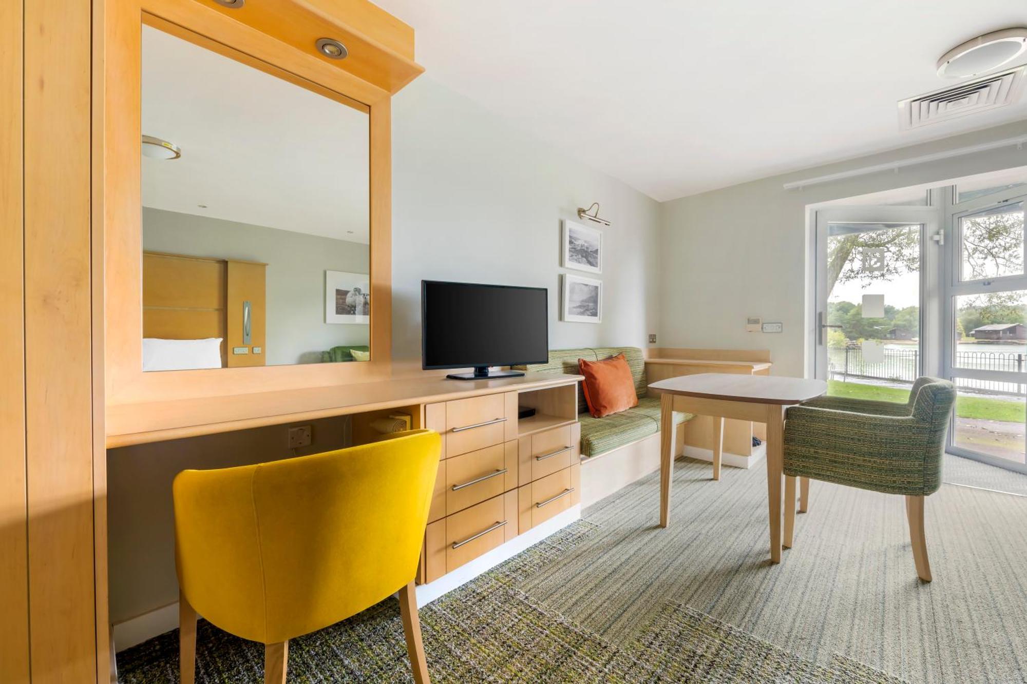 Pine Lake Resort Carnforth Buitenkant foto